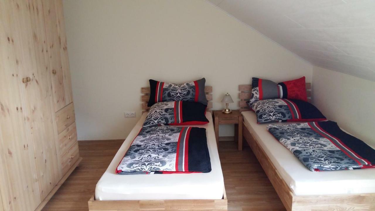 Ferienwohnung Giovanni Schwandorf in Bayern Exterior foto